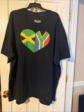Black Graphic Heart Jamaican and South African flag colors tee shirt; size: 5XLT